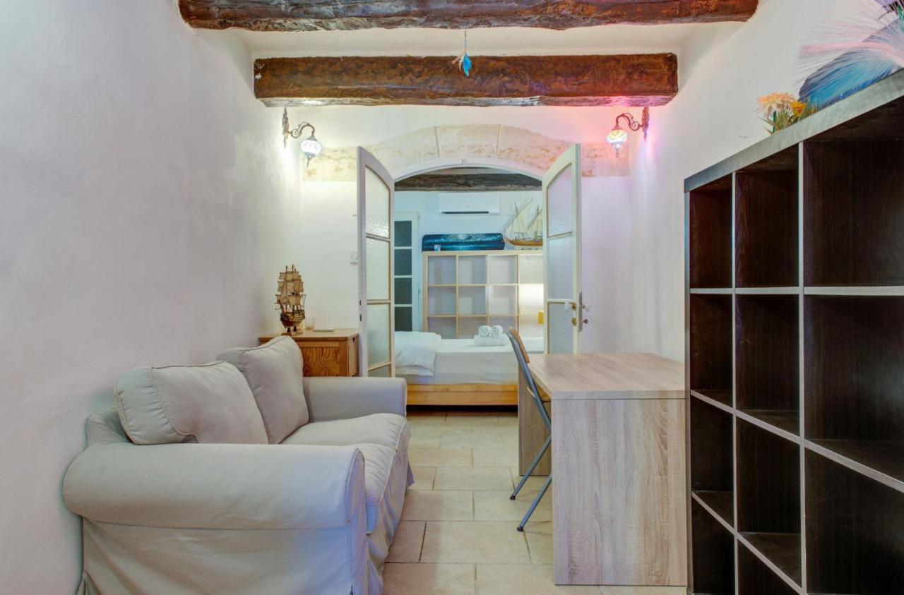 Victory View One Bedroom Apartment Valletta Exterior photo