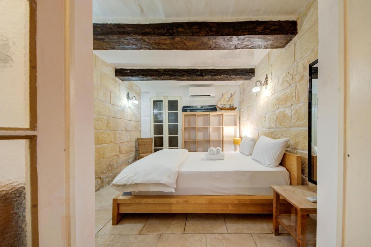 Victory View One Bedroom Apartment Valletta Exterior photo